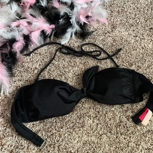 Victoria’s Secret bikini top (strapless)